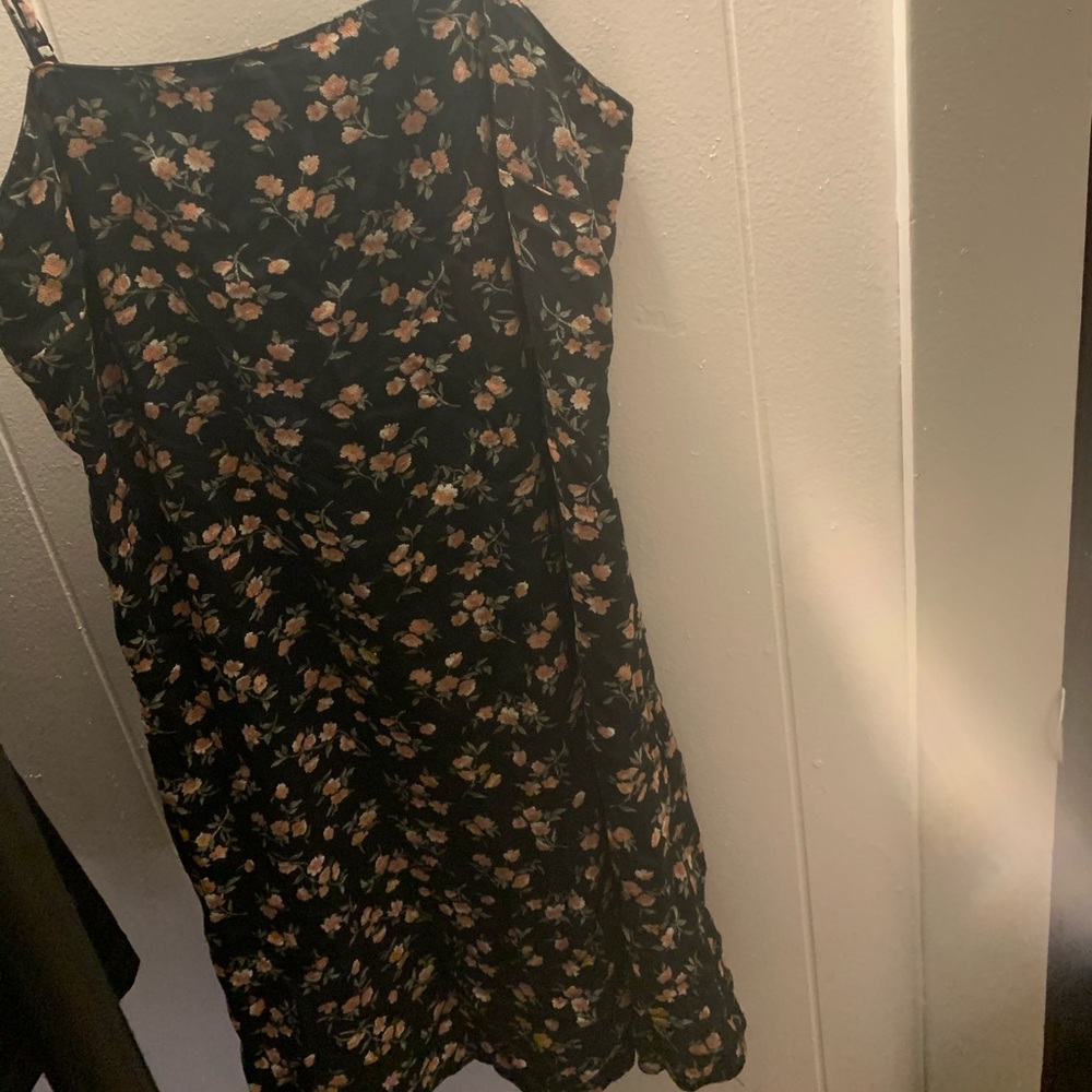 American Eagle floral dress with tie in the back